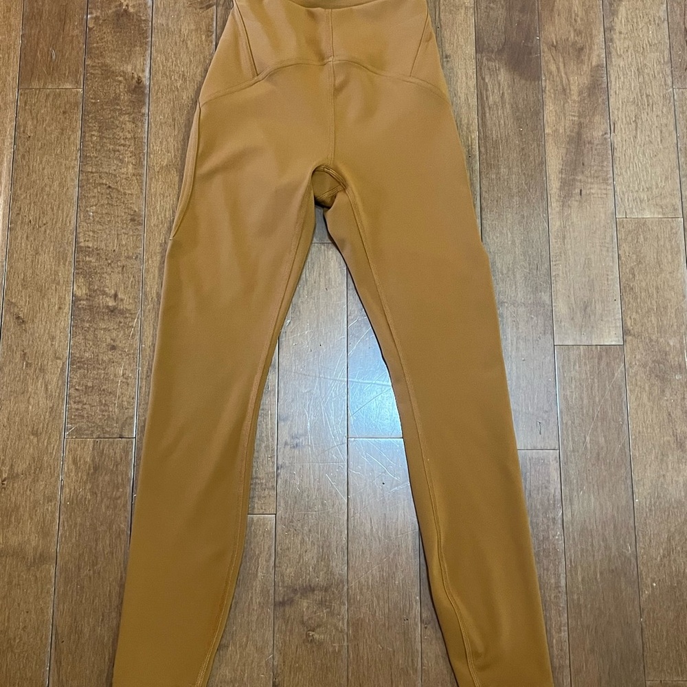 Lululemon Dark Golden Womens Size 0 Leggings